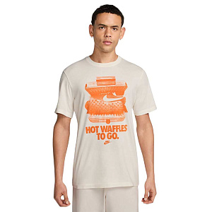 Футболка Nike Sportswear T-Shirt