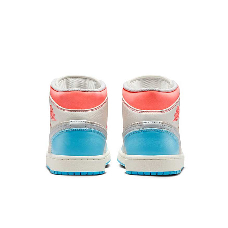 Кроссовки Air Jordan 1 Mid