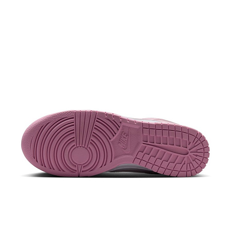Кроссовки Nike Dunk Low Special Edition Street 1