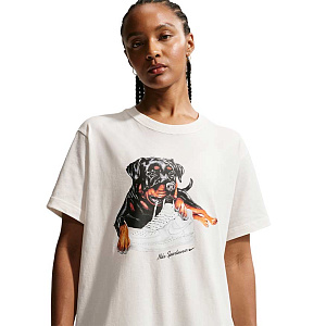 Футболка Nike Sportswear Classic Boyfriend T-Shirt Shdog