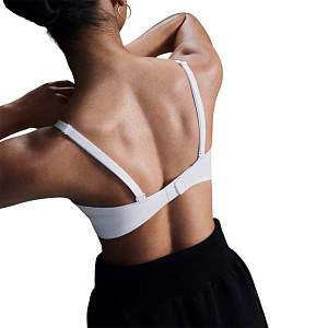 Топ Nike Alate Minimalist Light Support Bra