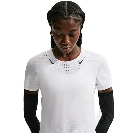 Футболка Nike AirSwoosh Dri-FIT Advanced Top Short Sleeve