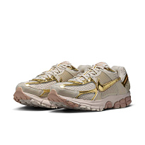 Кроссовки Nike Zoom Vomero 5 Chrome