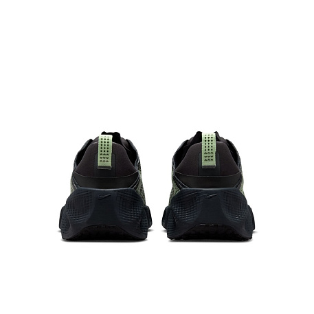 Кроссовки Nike Cosmic Runner