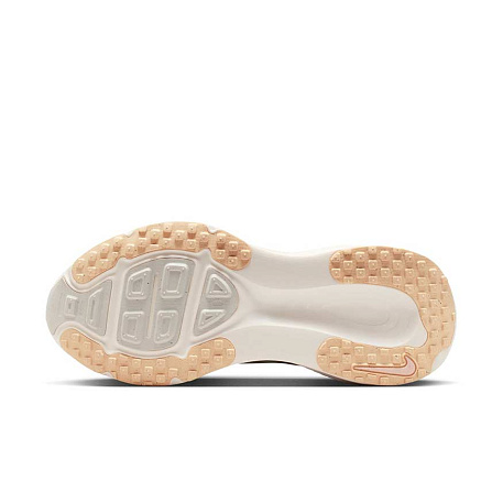 Кроссовки Nike Vomero 18