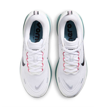 Кроссовки Nike Vomero Plus