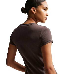Футболка Nike Sportswear Cropped T-Shirt