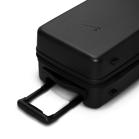 Чемодан Nike Carry-On Luggage 22" Hardshell (52L)