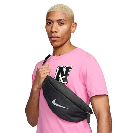 Сумка на пояс Nike Heritage Fanny Pack (3L)