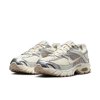 Кроссовки Nike Air Max Moto 2K