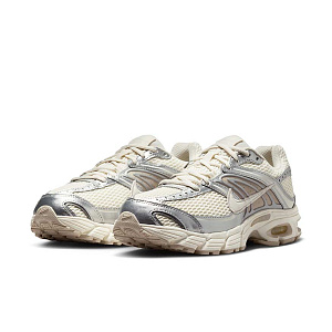 Кроссовки Nike Air Max Moto 2K