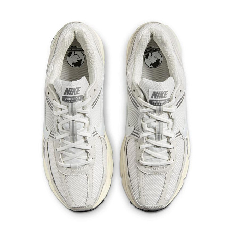 Кроссовки Nike Zoom Vomero 5