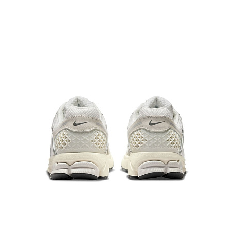 Кроссовки Nike Zoom Vomero 5