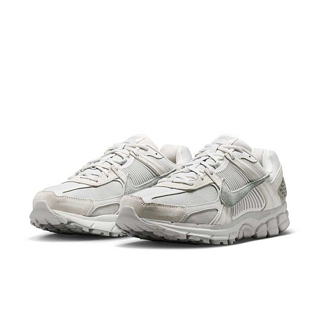 Кроссовки Nike Zoom Vomero 5
