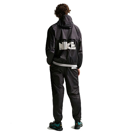Брюки Nike Windrunner
