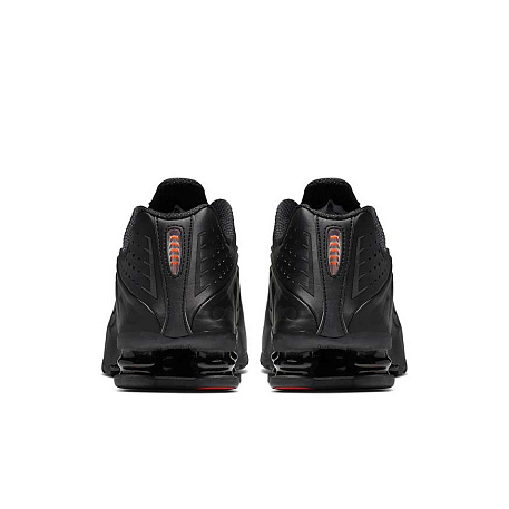 Кроссовки Nike Shox R4