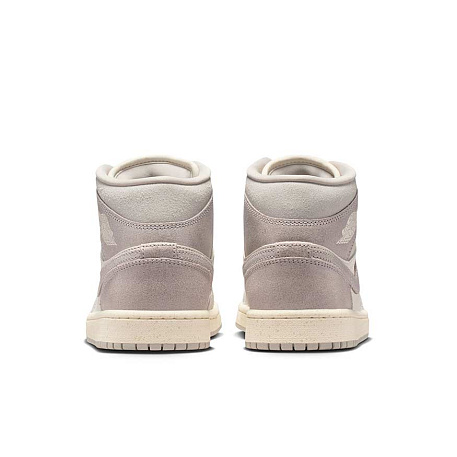 Кроссовки Air Jordan 1 Mid SE