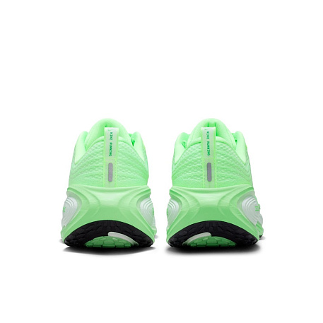 Кроссовки Nike Vomero Plus