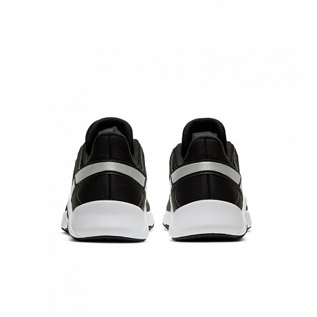 Кроссовки Nike LEGEND ESSENTIAL 2