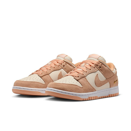Кроссовки Nike Dunk Low