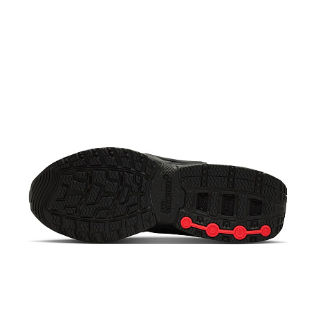 Кроссовки Nike Air Max DN Roam