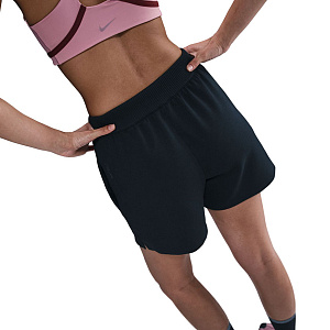 Шорты Nike 24.7 ImpossiblySoft