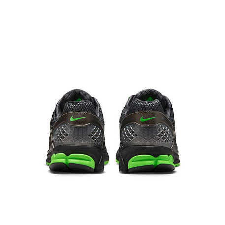 Кроссовки Nike Zoom Vomero 5 SE